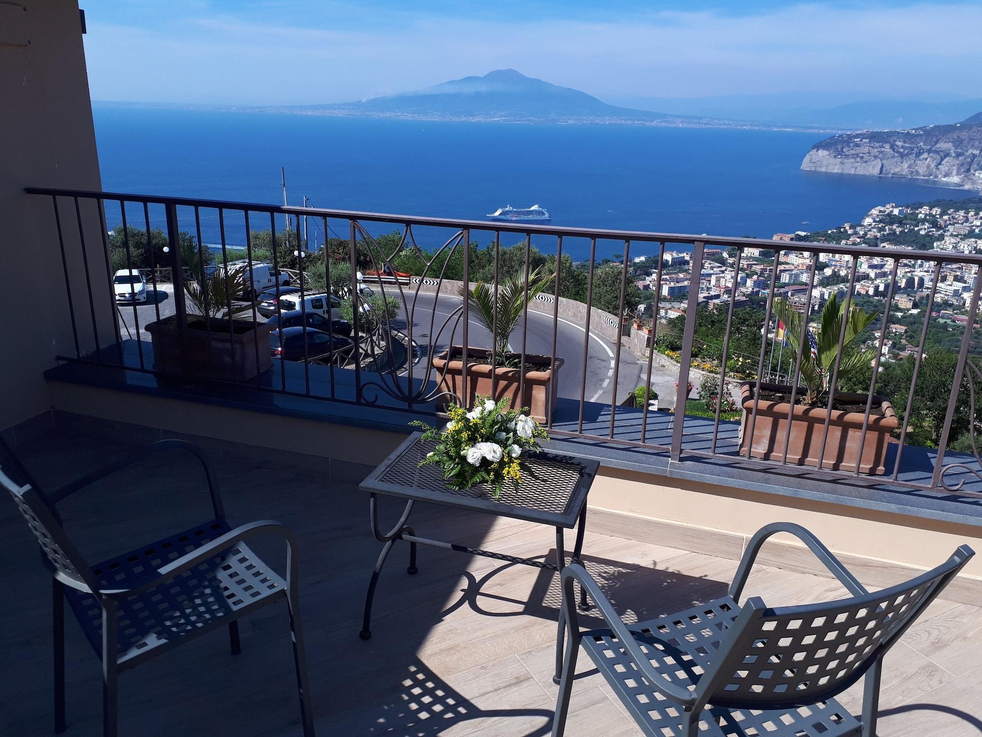 Hotel La Vue D'Or Сорренто Екстер'єр фото