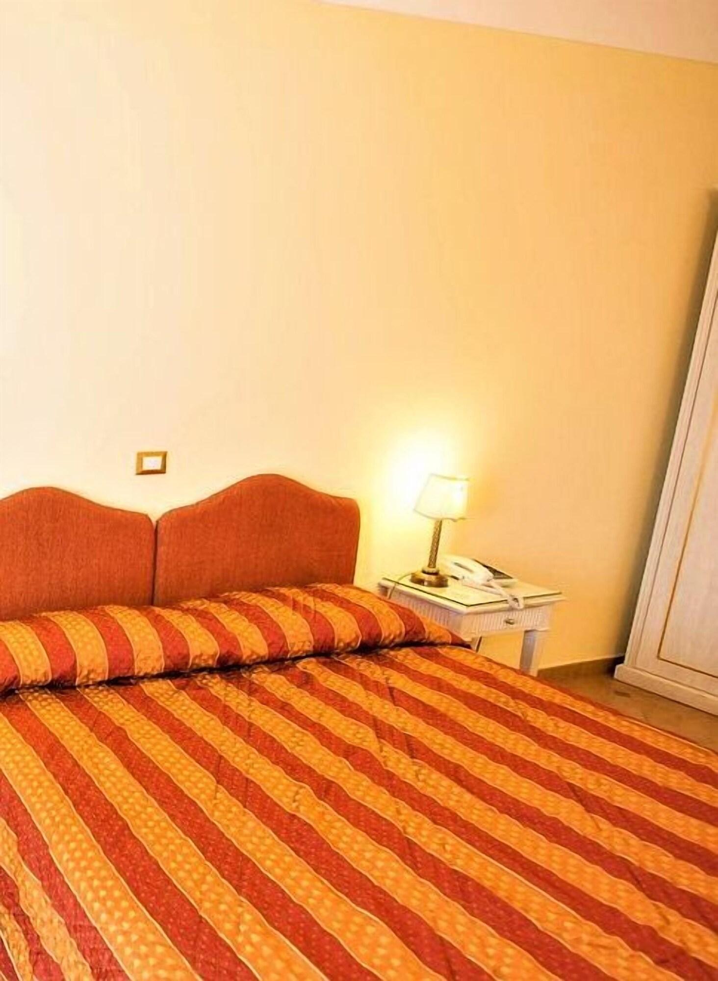 Hotel La Vue D'Or Сорренто Екстер'єр фото