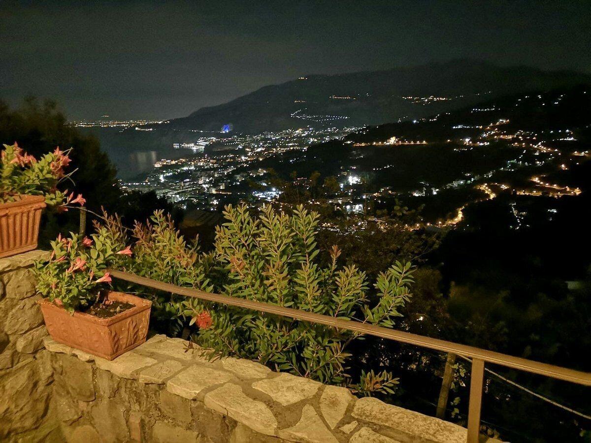 Hotel La Vue D'Or Сорренто Екстер'єр фото