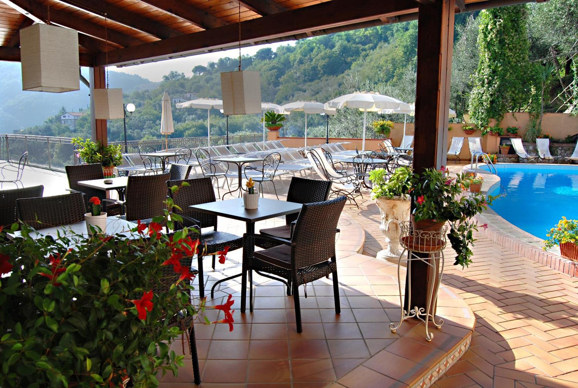 Hotel La Vue D'Or Сорренто Екстер'єр фото