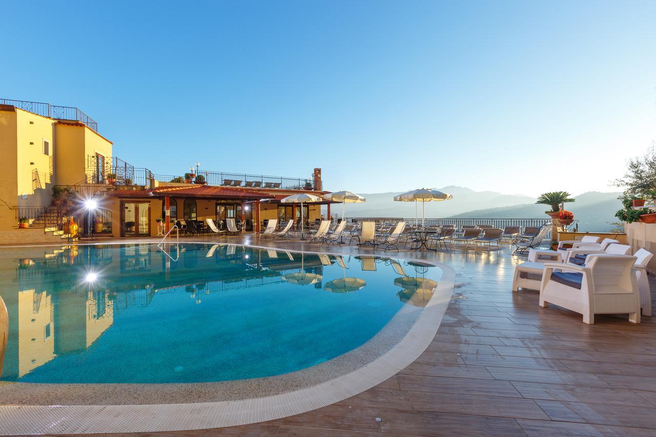 Hotel La Vue D'Or Сорренто Екстер'єр фото