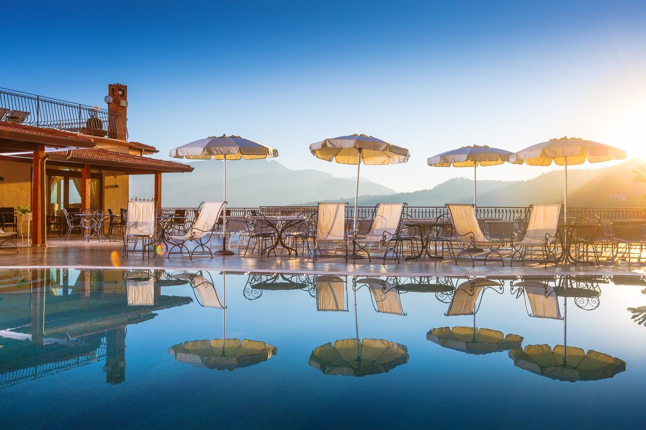 Hotel La Vue D'Or Сорренто Екстер'єр фото