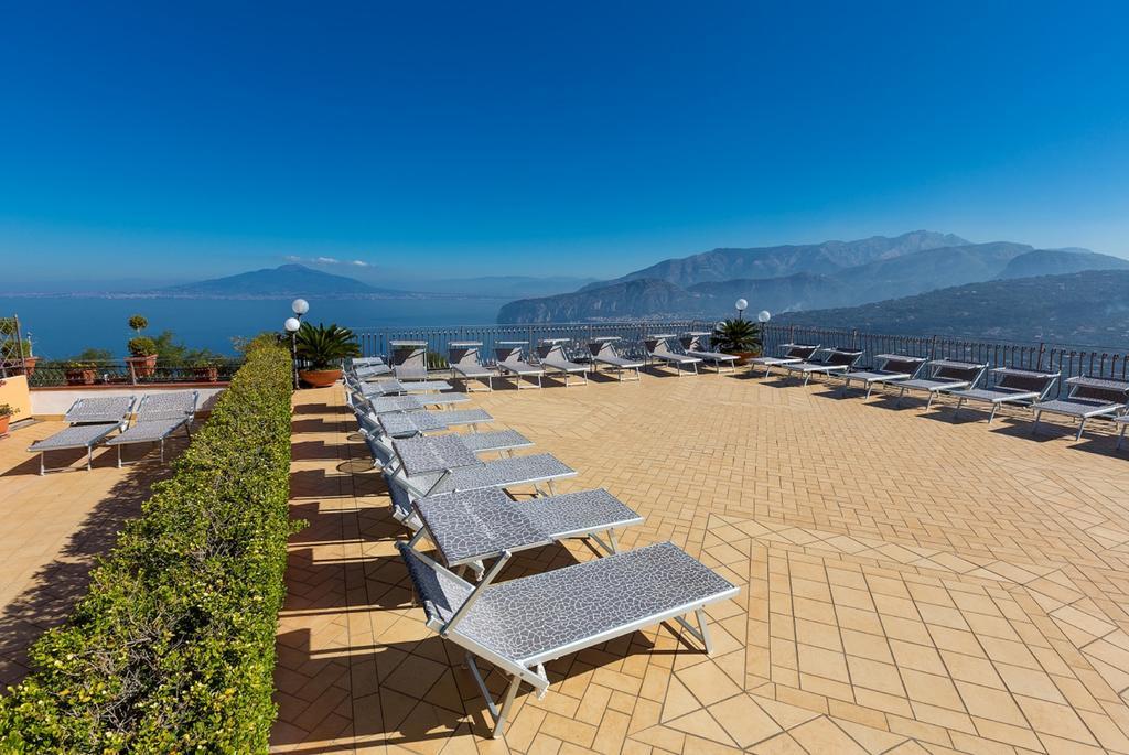 Hotel La Vue D'Or Сорренто Екстер'єр фото